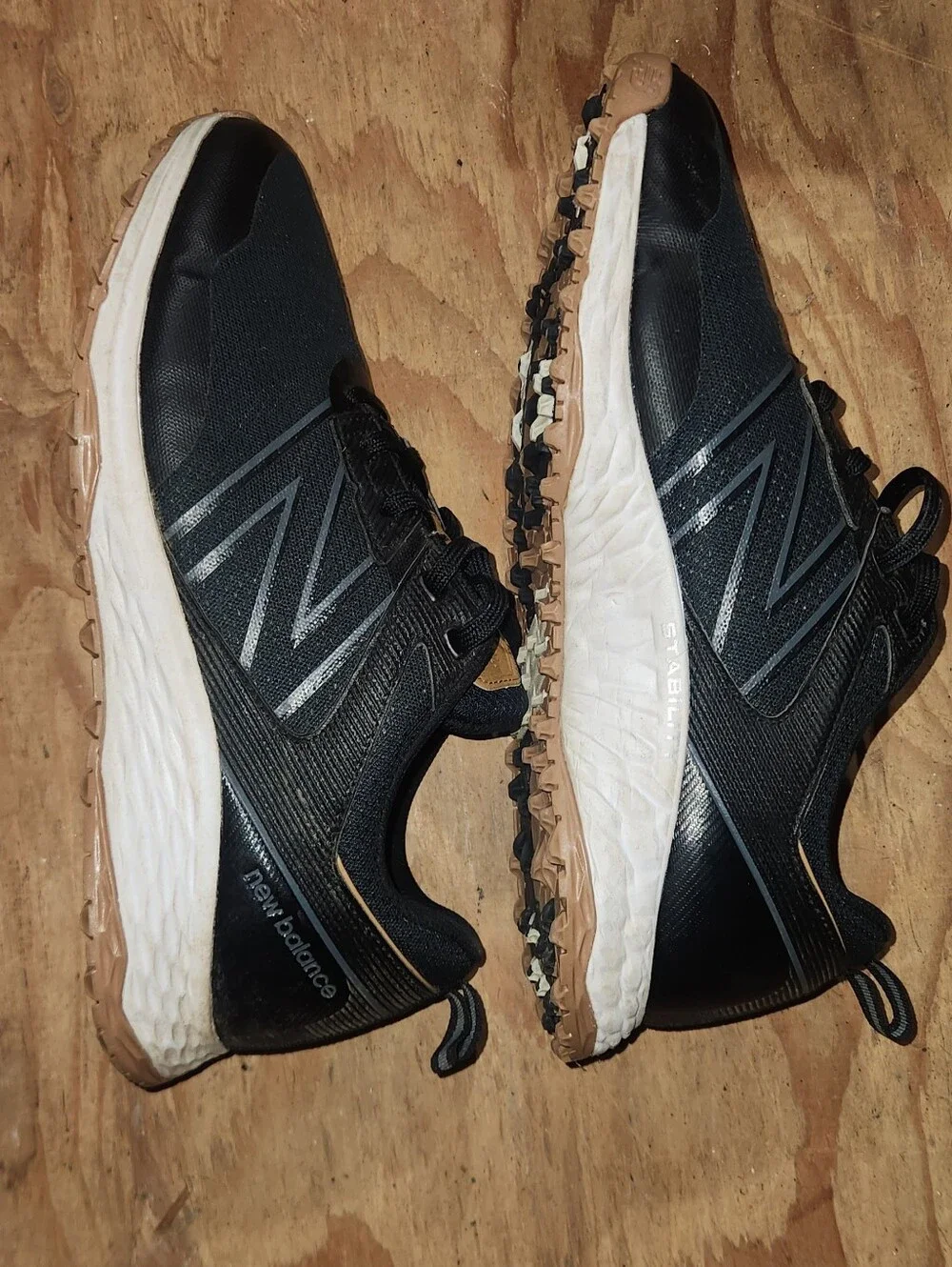 New Balance Men’s Black Golf Shoes Sz9.5 4wide
